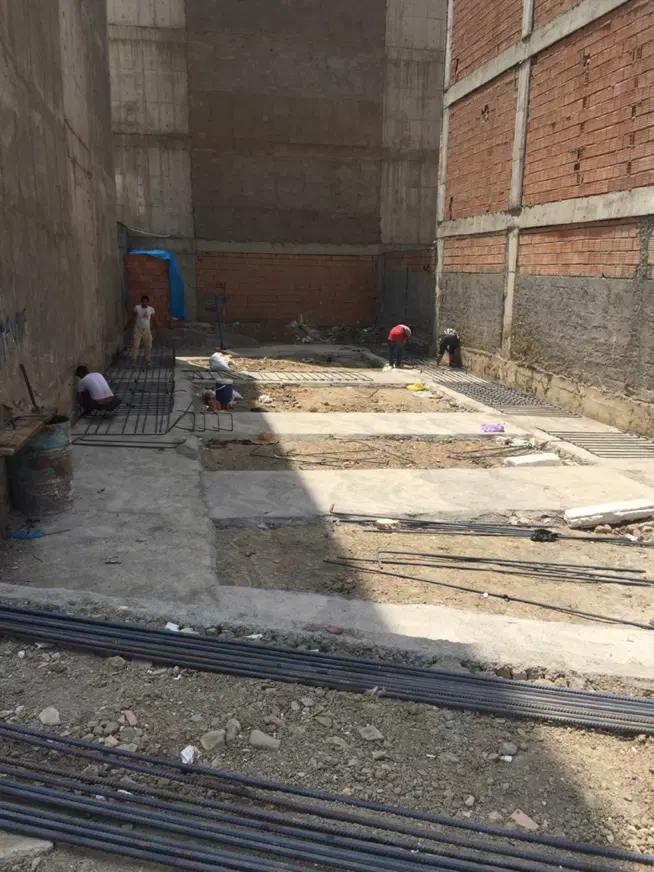 زمین مسکونی با پروانه ساخت