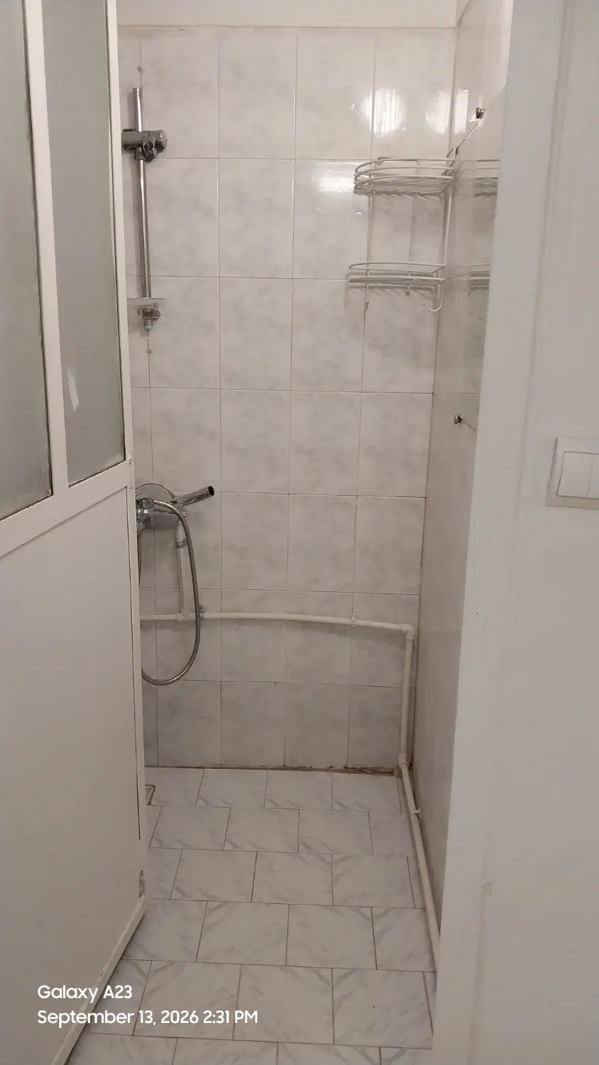 اجاره زیرهمکف
