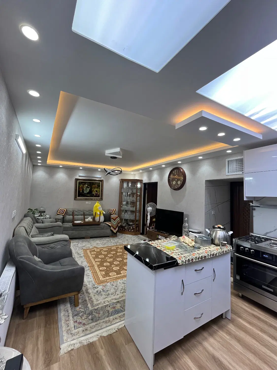 اپارتمان ۲خوابه
