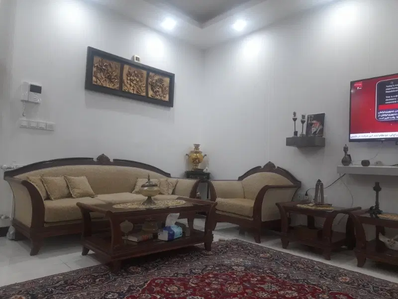 خانه ویلایی ۳۰۰متر