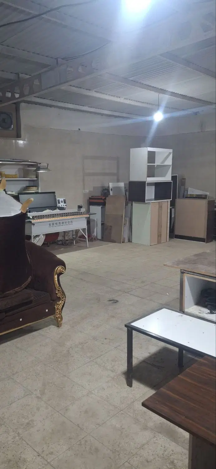 چهار دیواری کارگاه آماده بکار