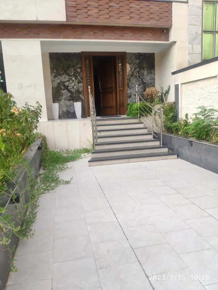 رهن آپارتمان 70 متری دو خوابه خیابان مطهری (جم)