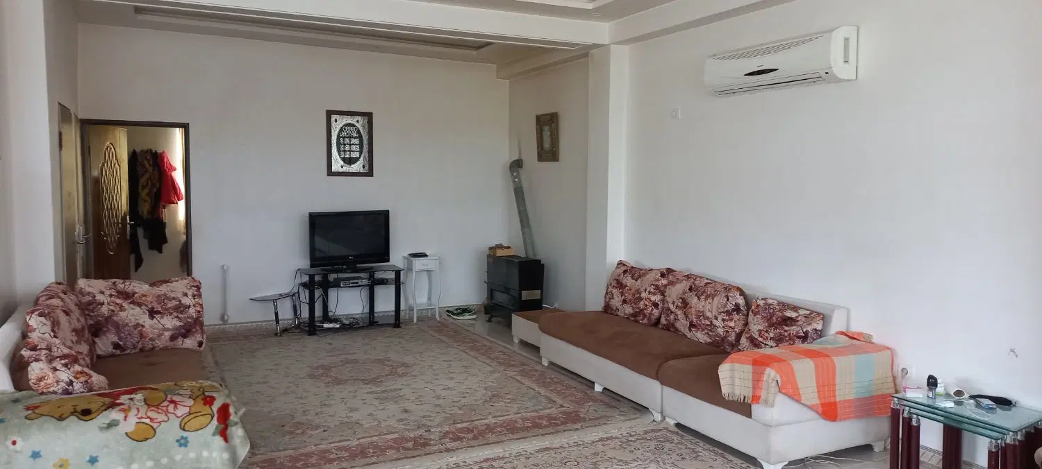 ویلااستخر دار رهن کامل