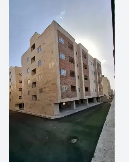 96 متر دوخوابه غدیر