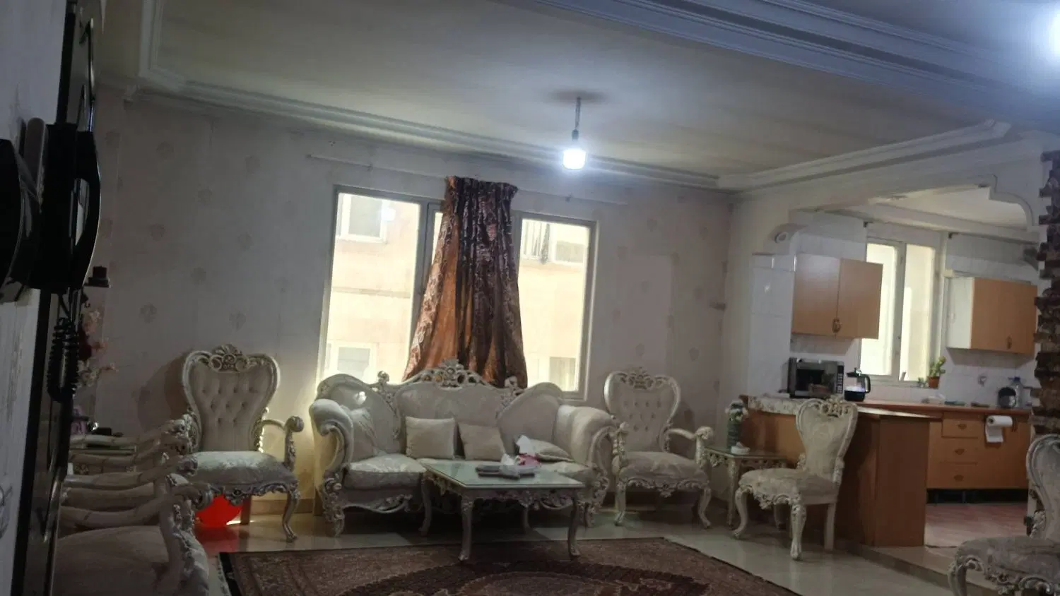 ۸۳متر تکواحدی گلچین