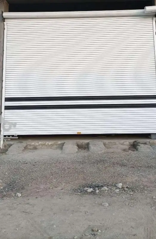 مغازه شهرک صنعتی داخل نعل اسبی خیابان ۱۹ متری