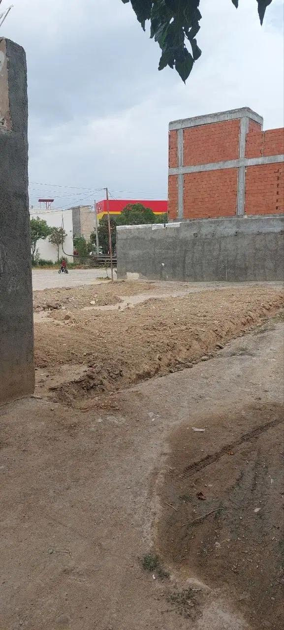 زمین خالصه حاشیه خندق تحویلی شهرداری