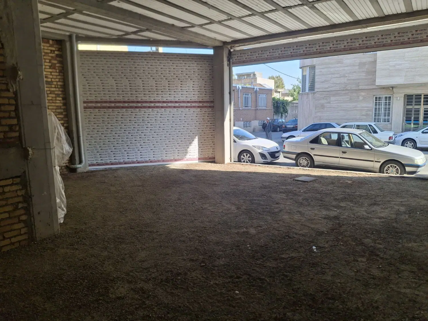 اجاره مغازه برای انباری