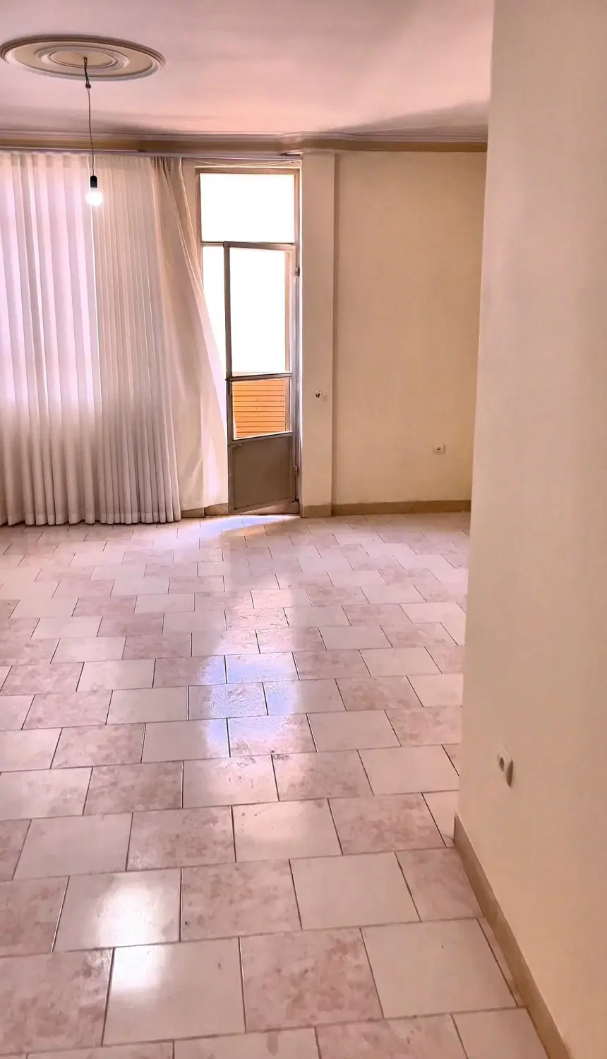 اعتمادیه ۱۰۰متر جنوبی