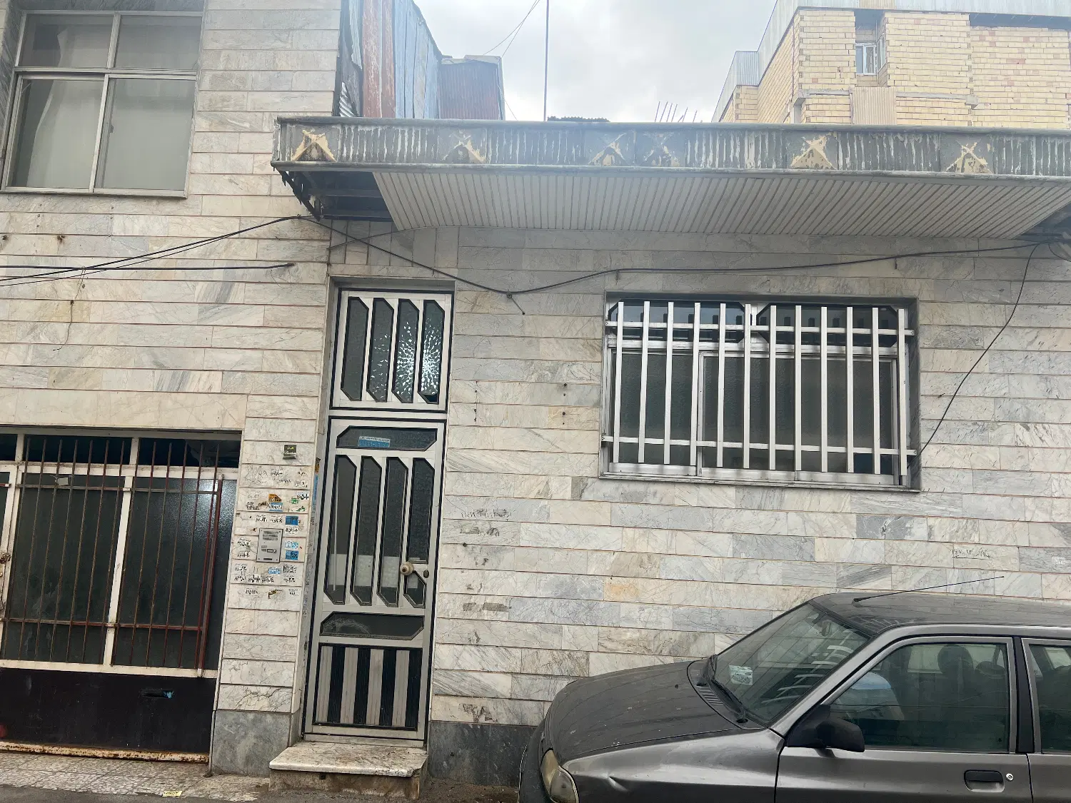 ویلایی کلنگی سند دار پارک دانشجو