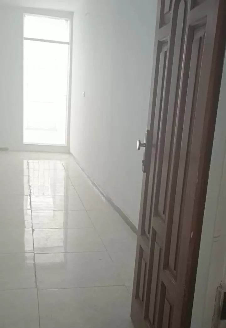 ۱۰۰متری تک واحدی طبقه دوم