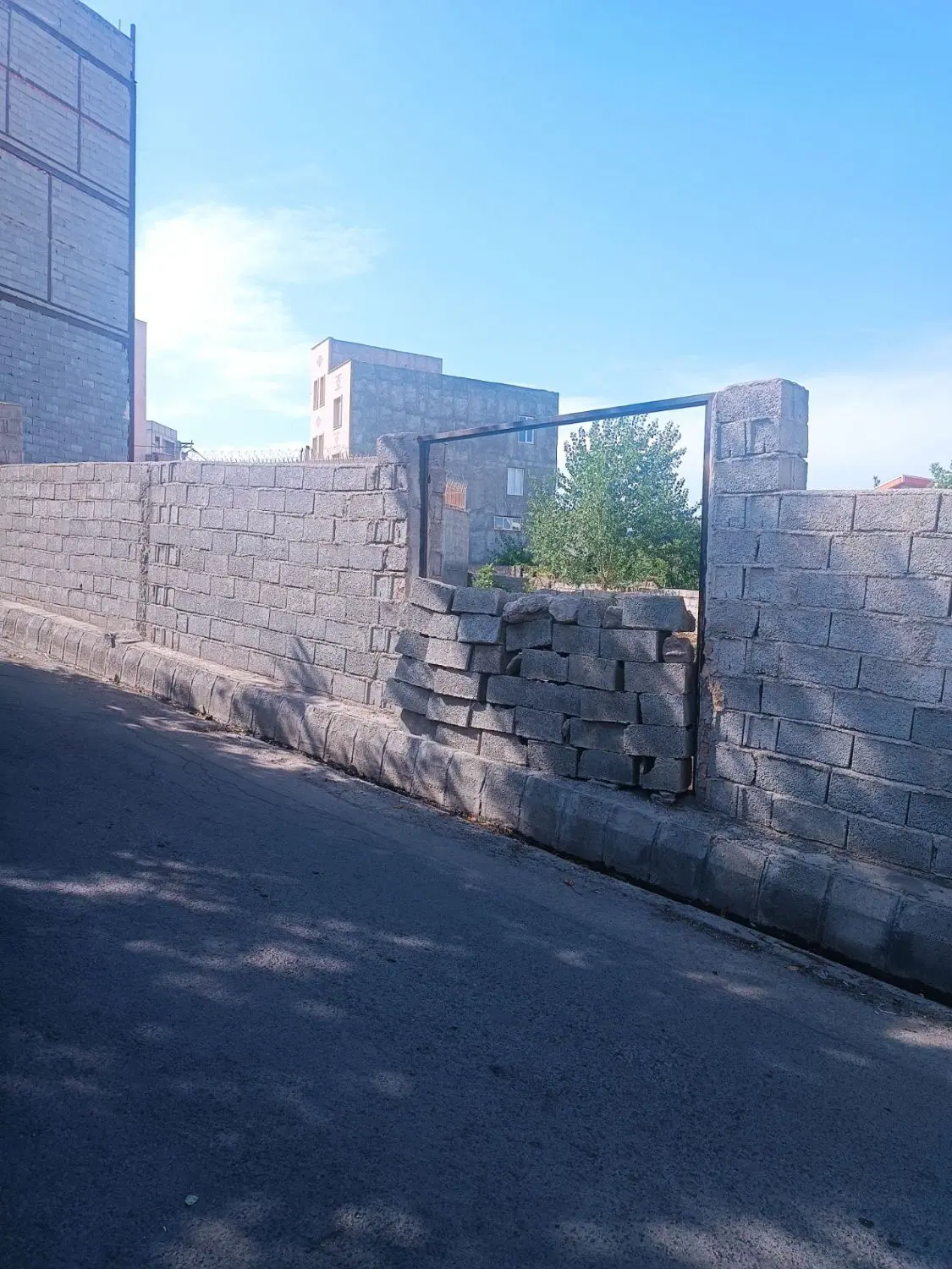 زمین فروشی داخل شهر