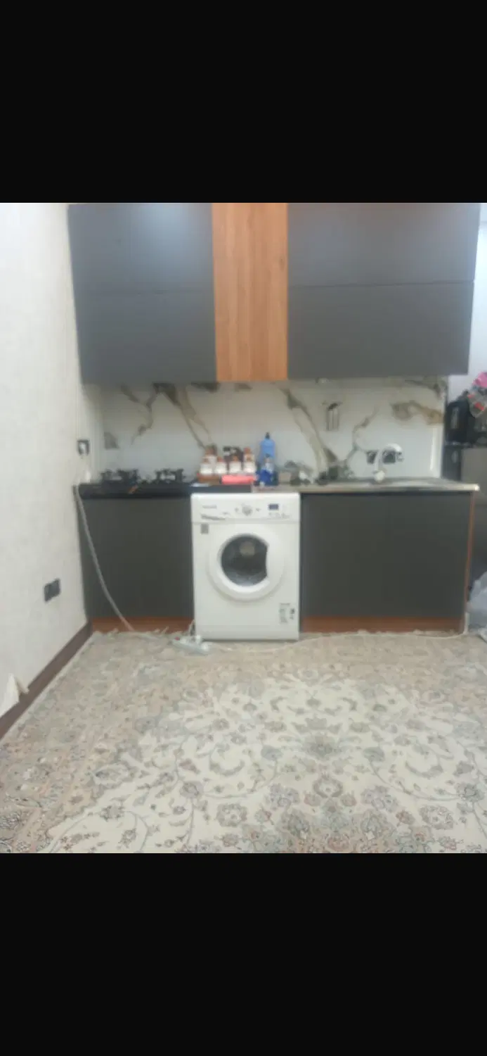 ملک ۳ طبقه دربست