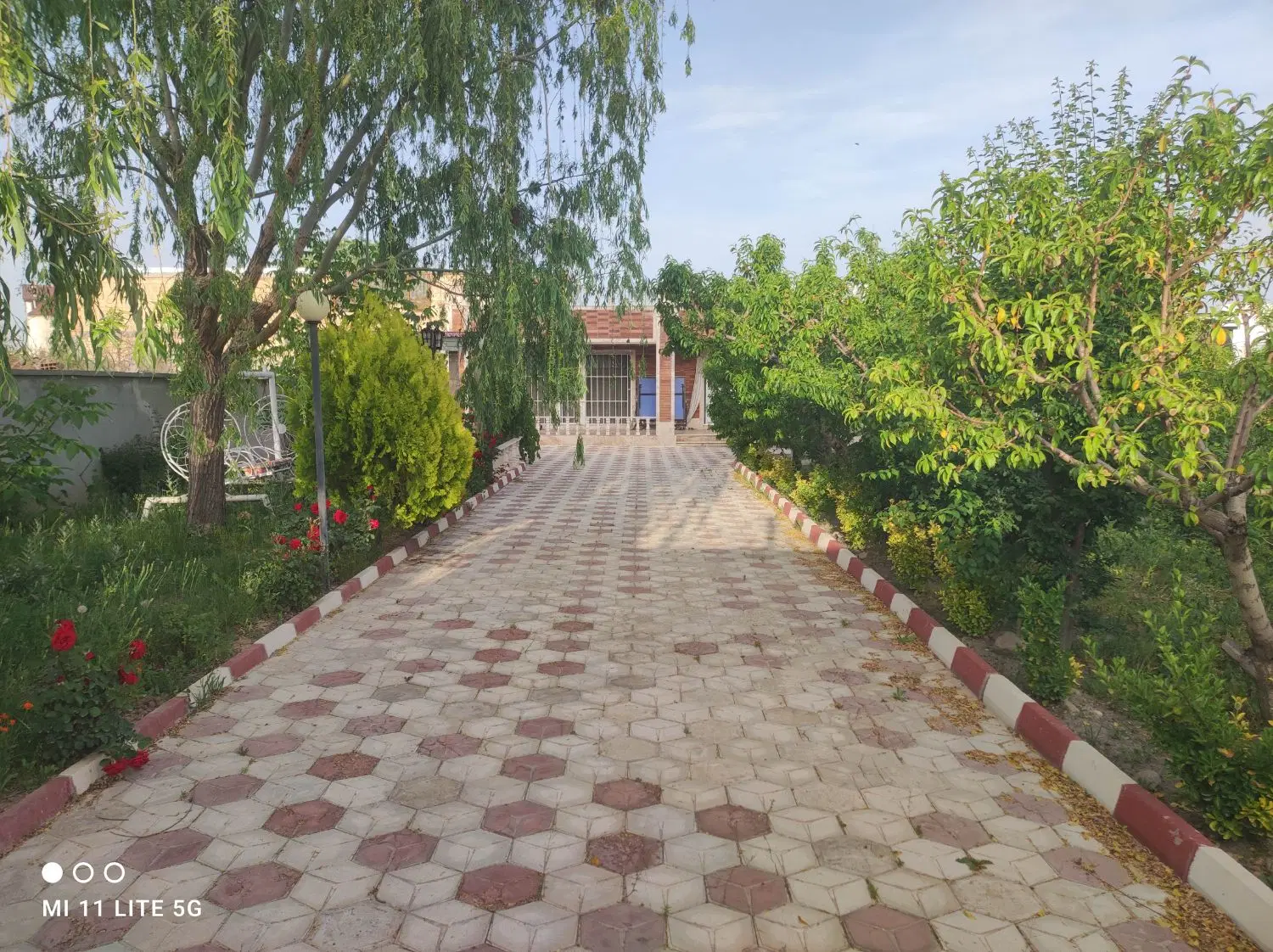 ویلای  امکانات دار گاز برق سکونت دایم  امام زاده