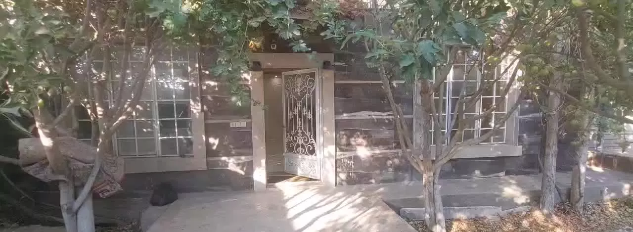 باغ ۱۷۵۰مترسند ملکی قابل تئاتربا ماشین وملک