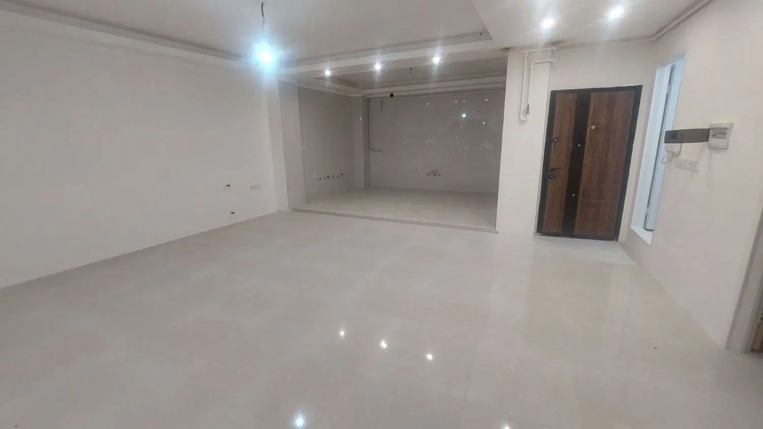 فروش ۱۰۳ متر اپارتمان تک خواب شیک و نوساز