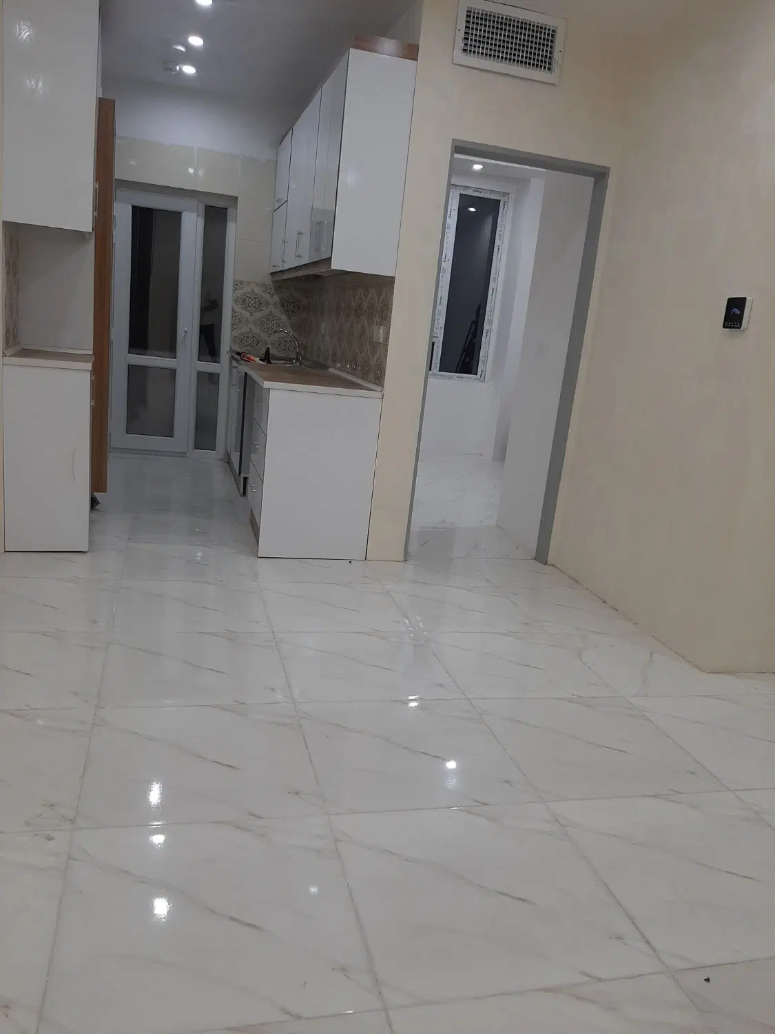 خانه نو ساز اجاره داده می‌شود