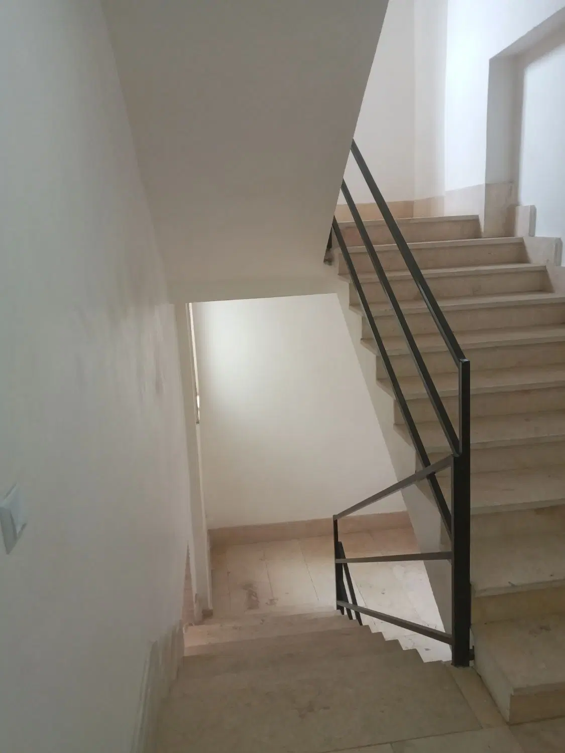آپارتمان نسق  ۱۱۰متری