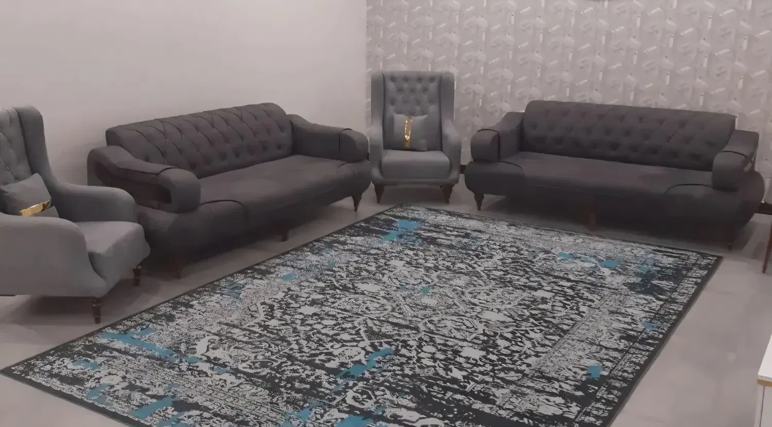 همخونه خانم فلاح