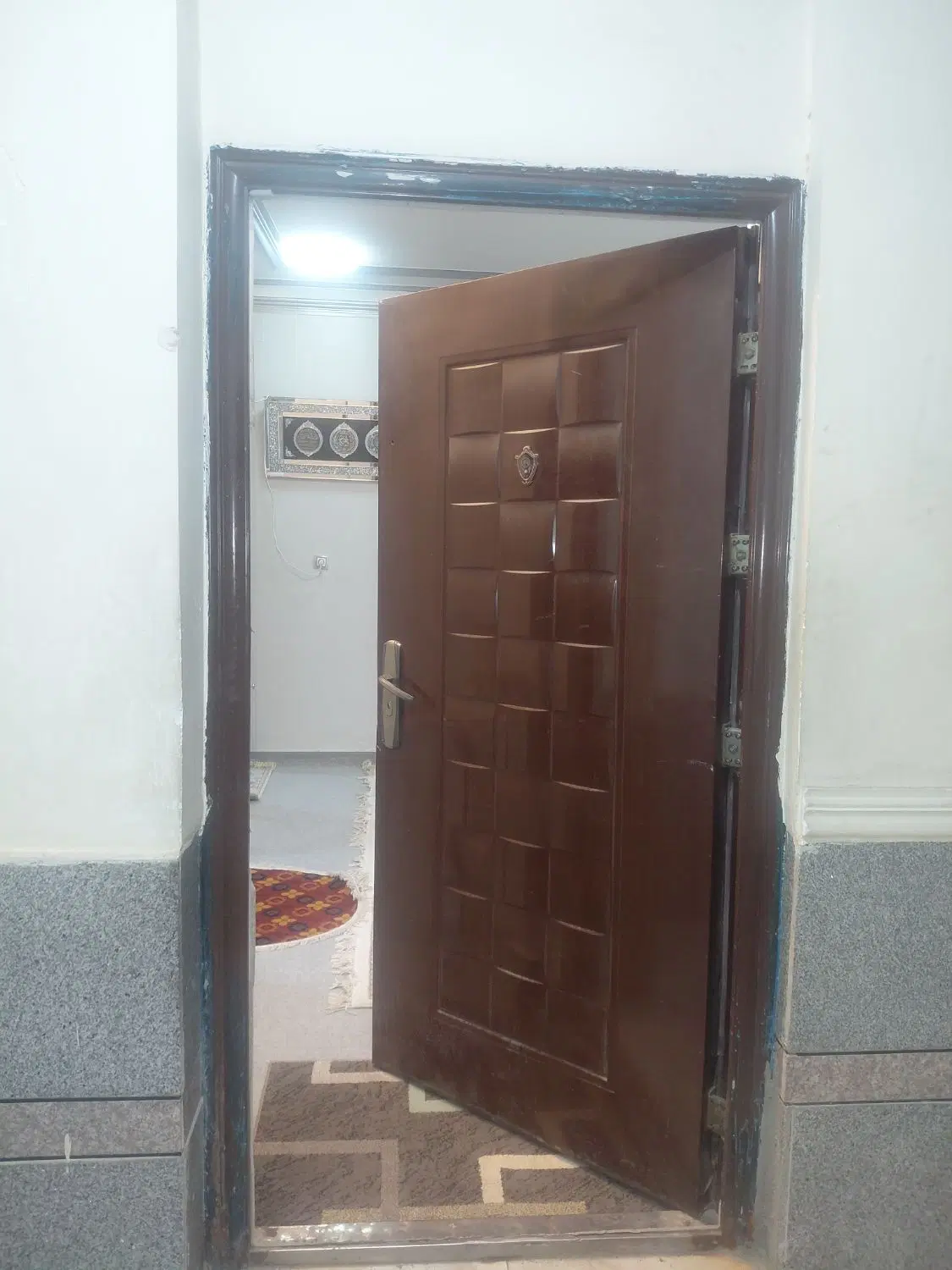 فروش یک واحد  ۷۰ متری از  چهارواحد طبقه همکف