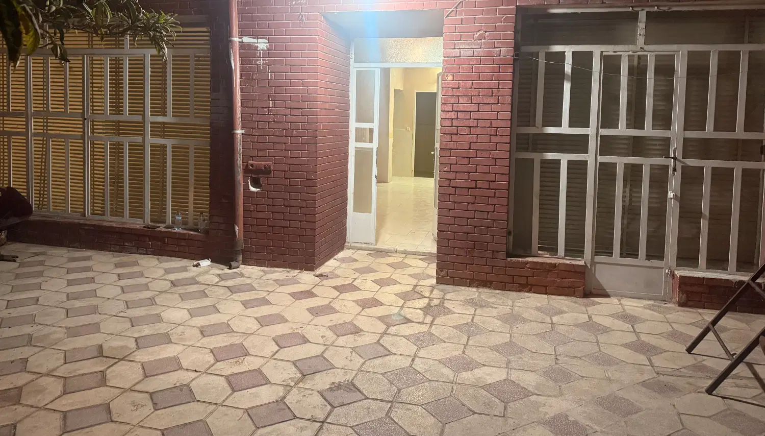 منزل ۲۰۵ متری_  جهت انبار