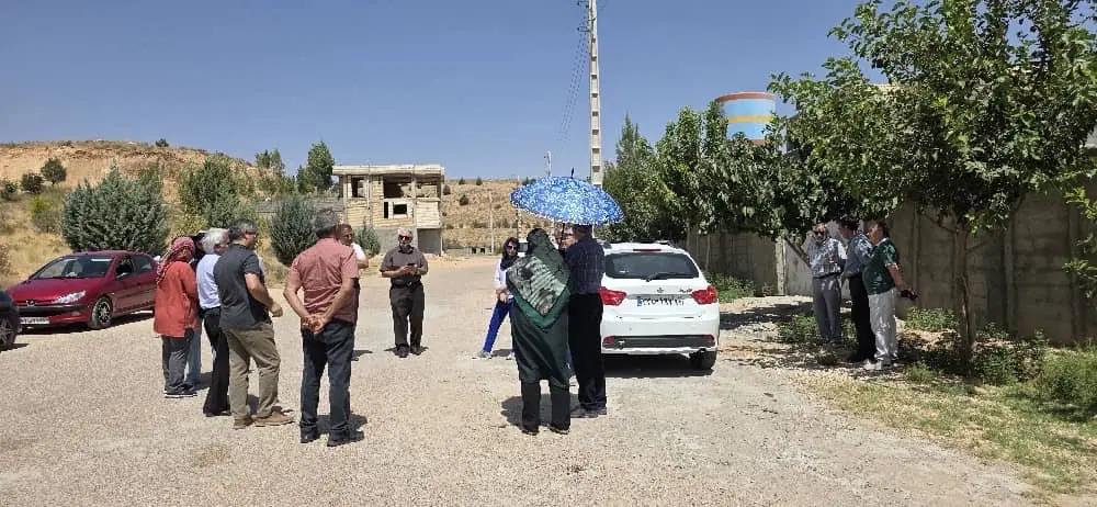 زمین باغشهری گویم