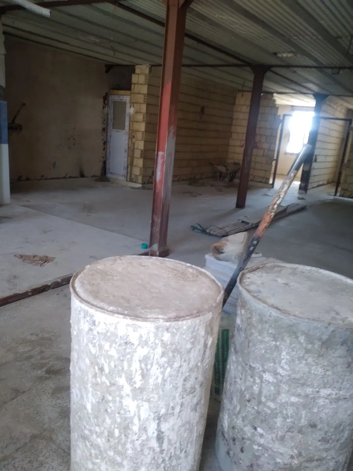 سالن ۱۵۰متری اجاره ای مسکونی تجاری