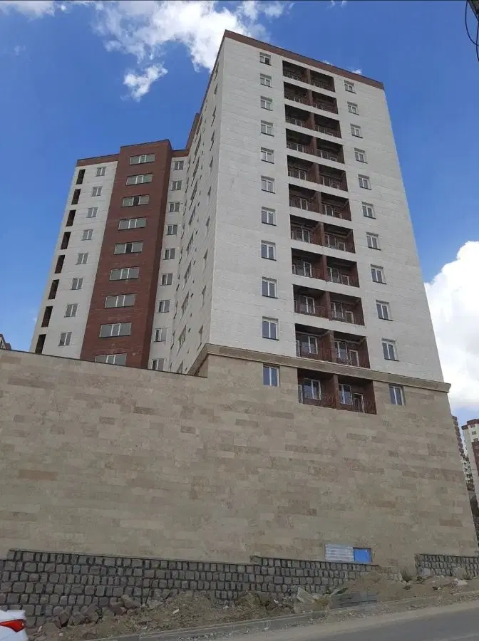 فقط با ۵۰۰ میلیون آپارتمان دولتی بخرید (قسطی)