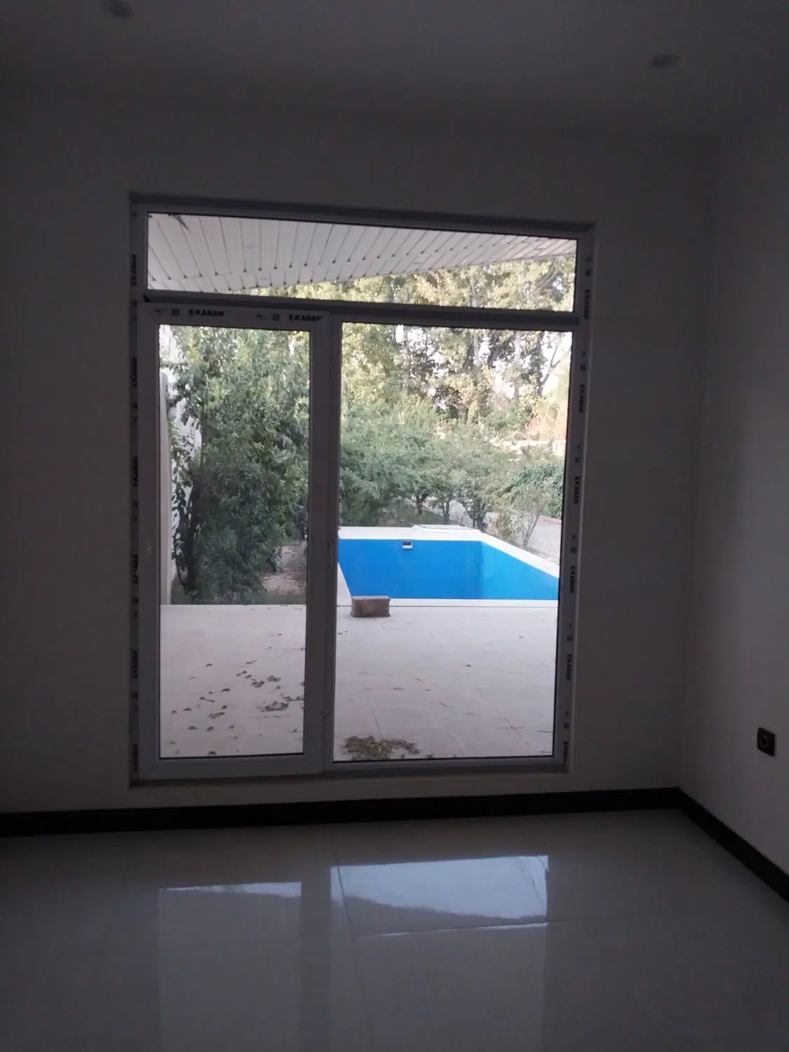باغچه ۶۰۰متری کامرانیه