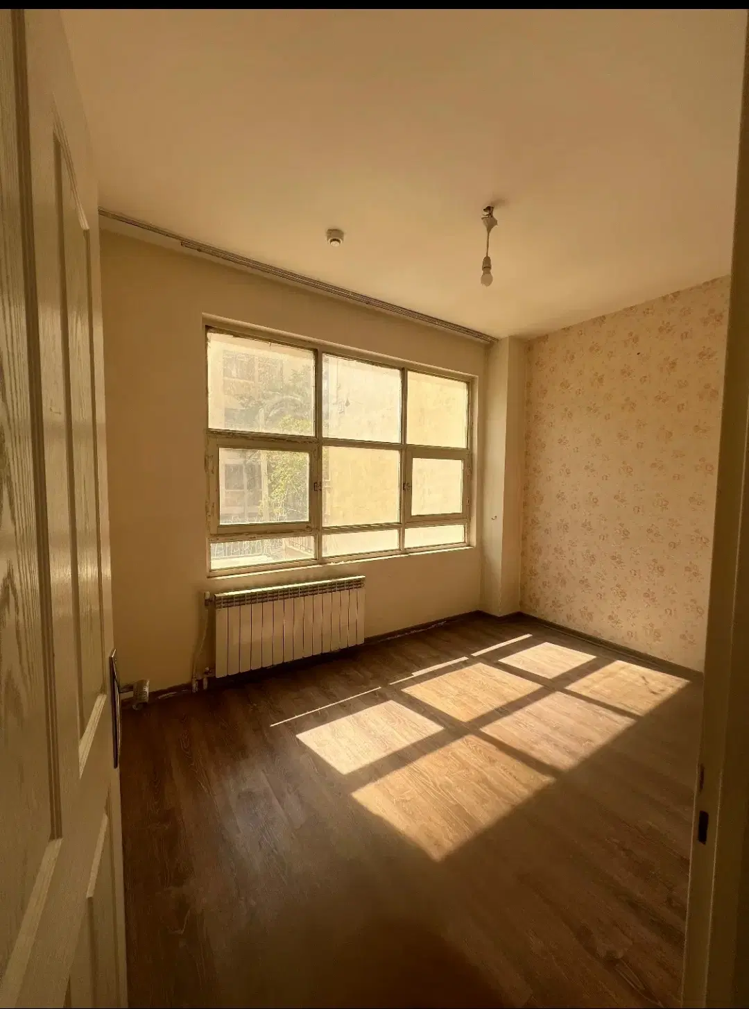 95متری2خواب بدون مالک تخلیه فول درشریف