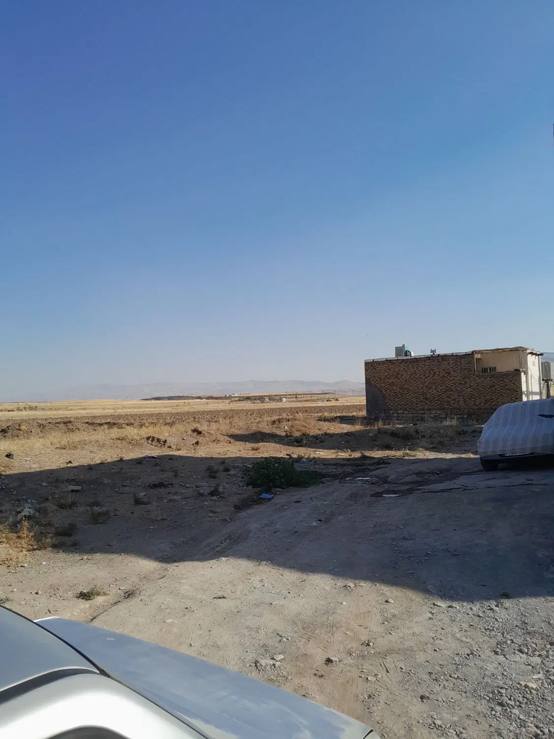 یک قطعه زمین در شهرک ده پهن