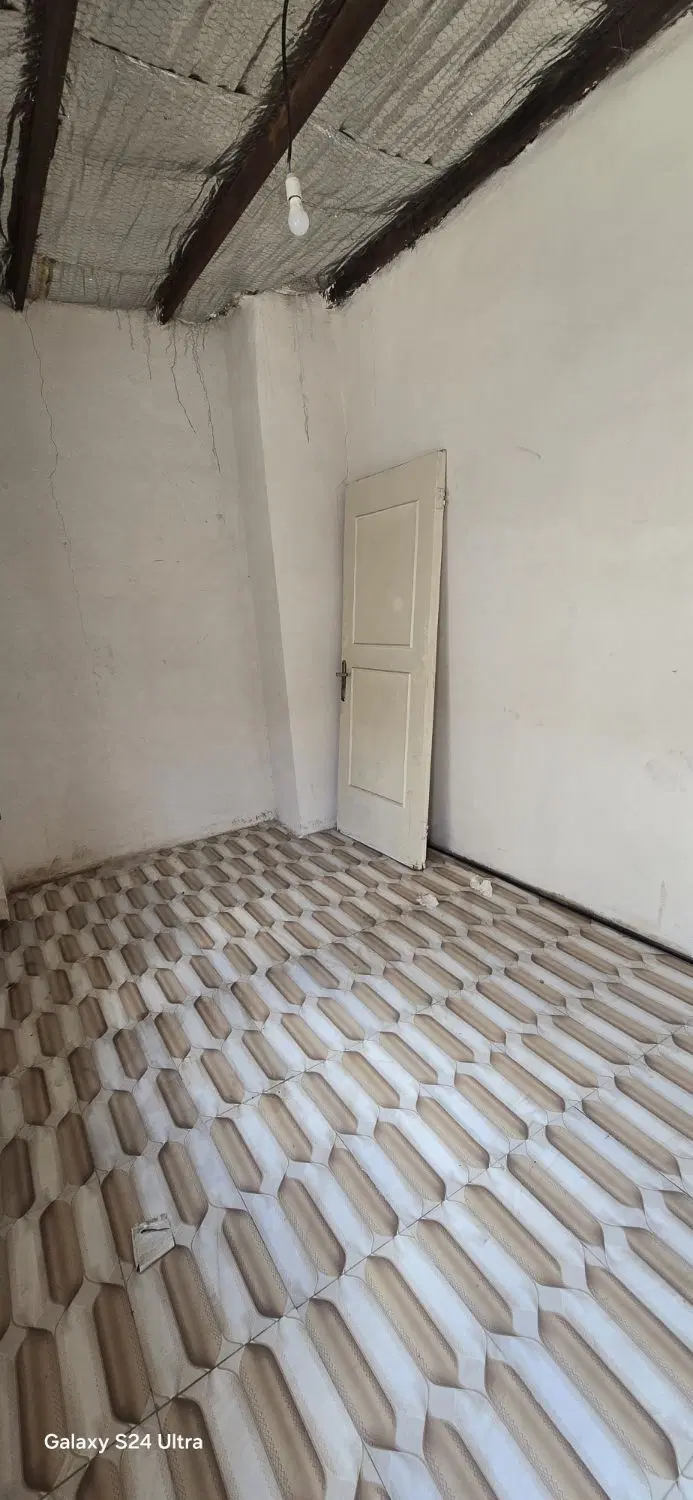 اجاره ( سوله 350 متر تخلیه ) برق گاز (خاتون آباد)