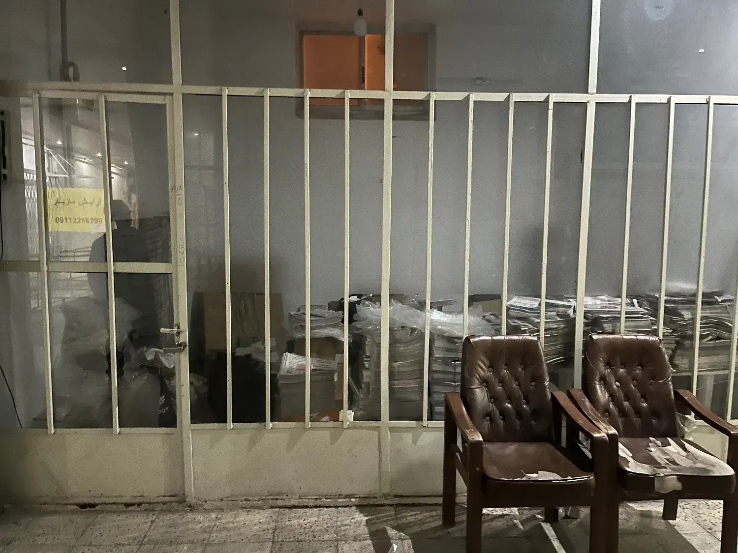 فروش دو باب مغازه حدود۶۰ متر تجاری