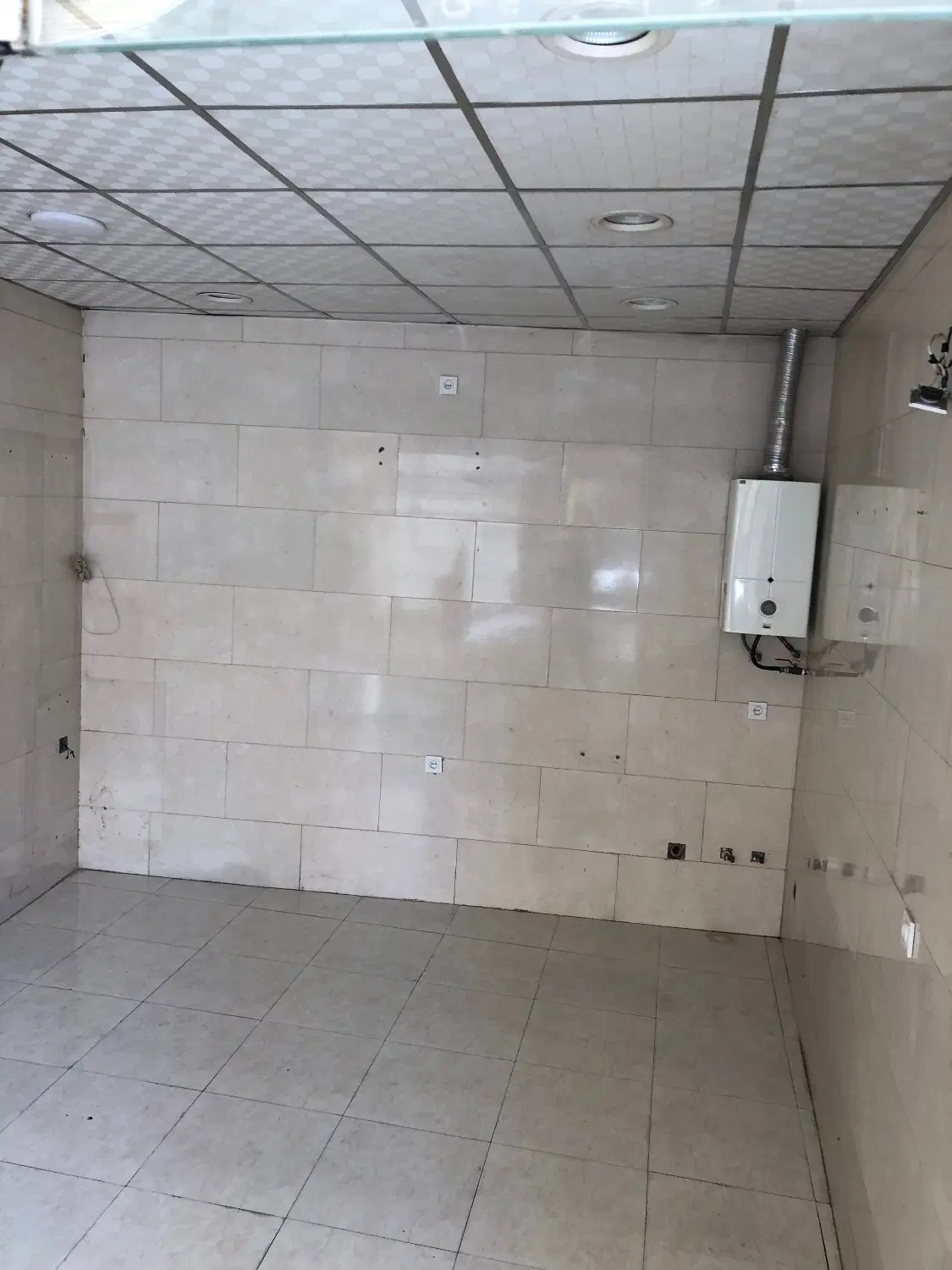 فروش مغازه ۱۸ متری