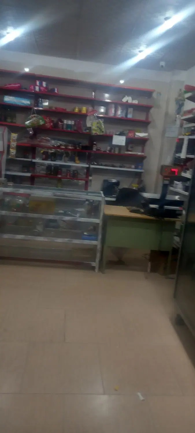 یکباب مغازه سوپری اجاره داده میشود