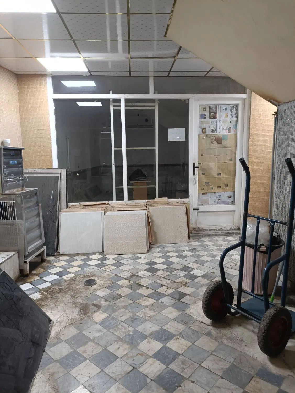 اجاره مغازه پاساژ محسنی