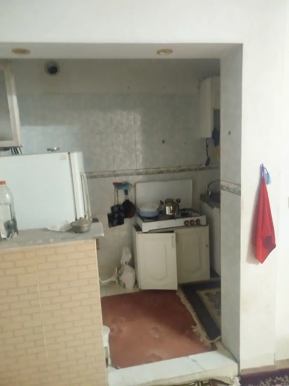 اجاره یک طبقه بالا به مساحت ۴۰ متر مربع