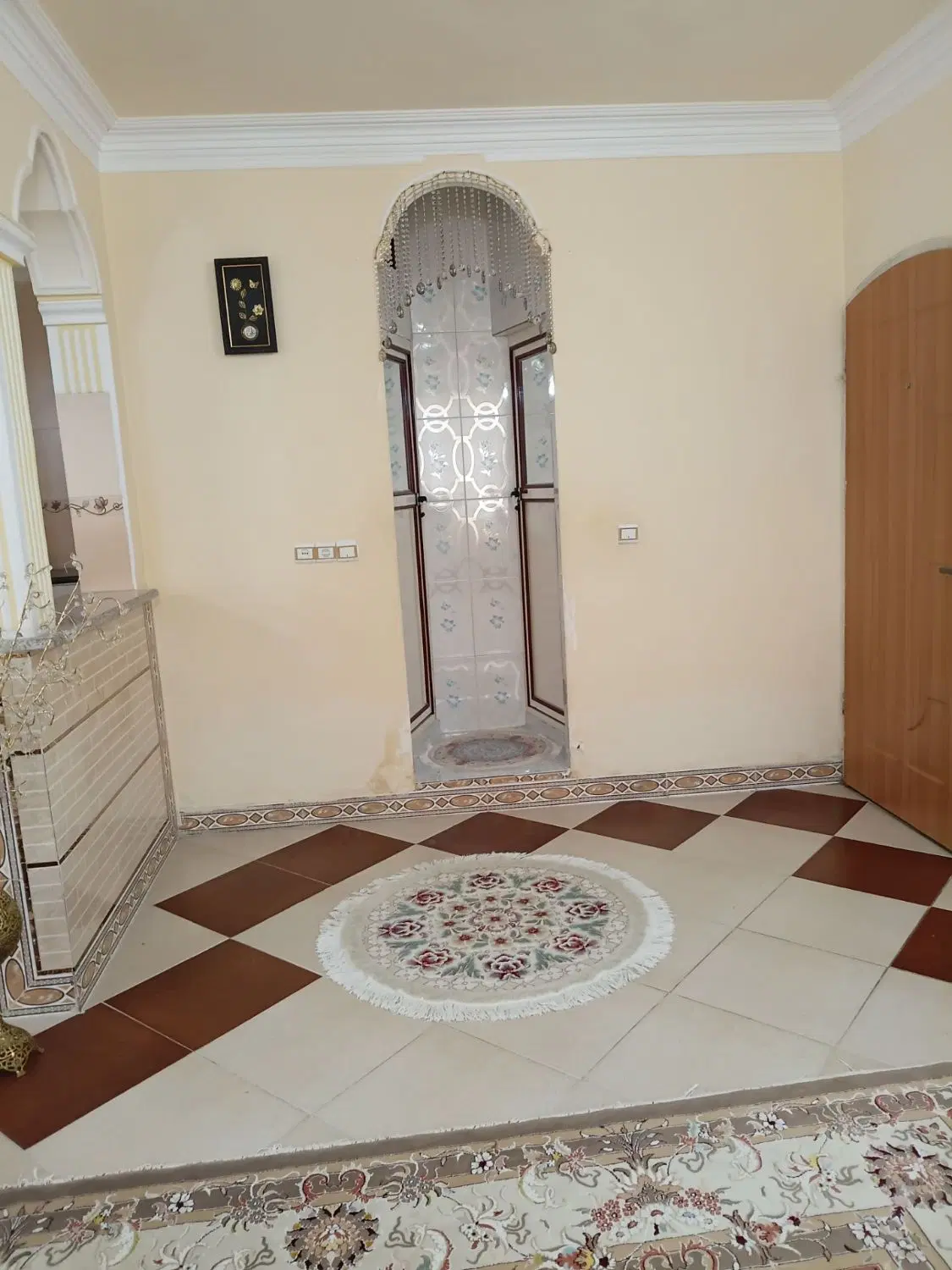 ساختمان سه طبقه فول امکانات