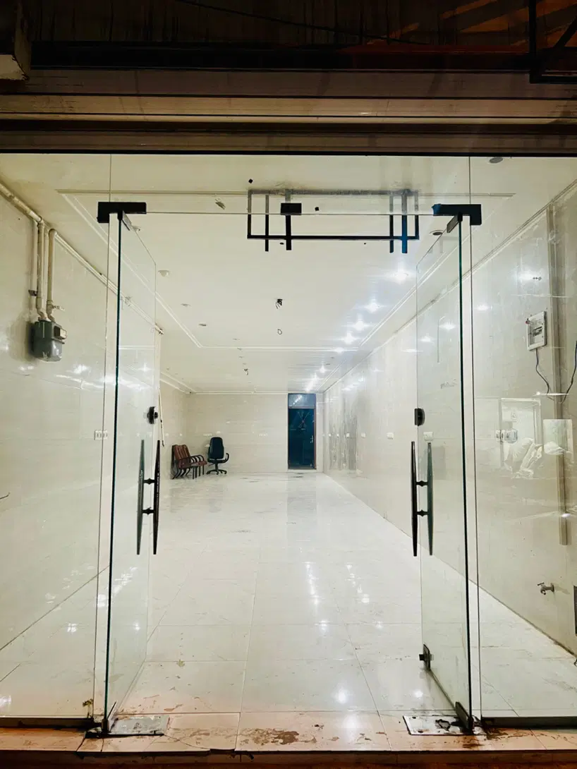 مغازه تجاری خ کافی یوسفی