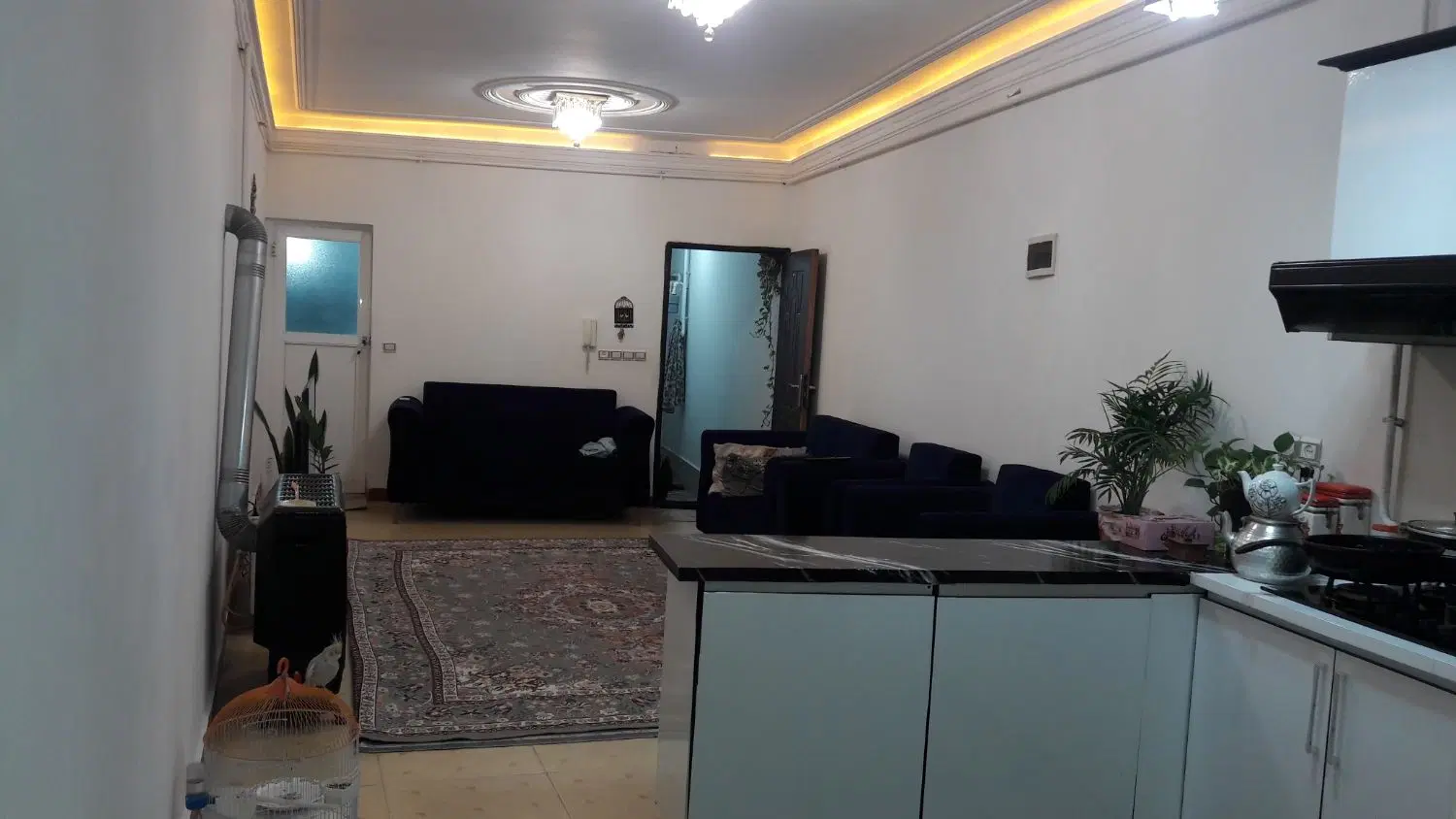 سوییت ۶۵ متری راه جدا