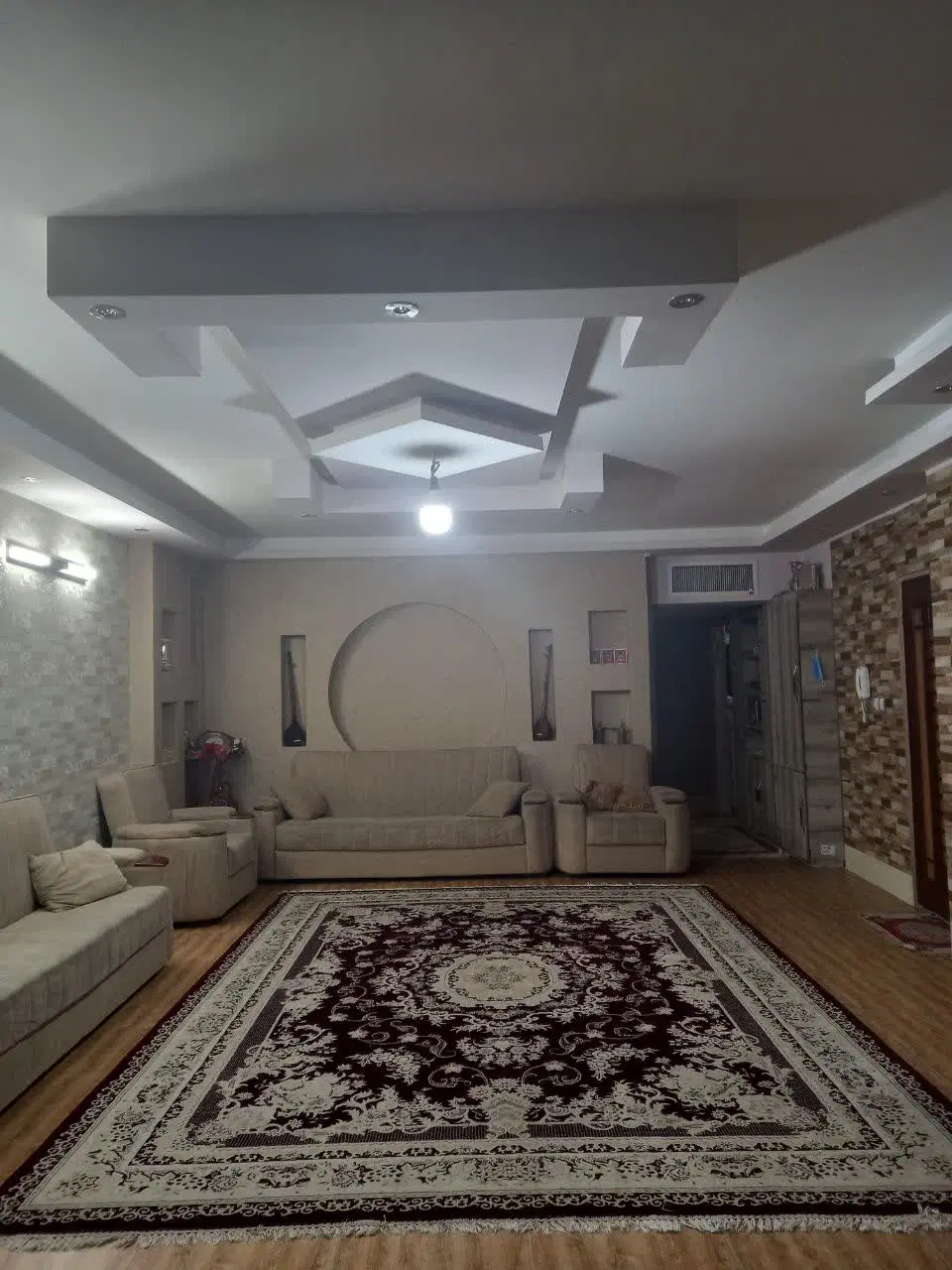 اجاره واحد110متری