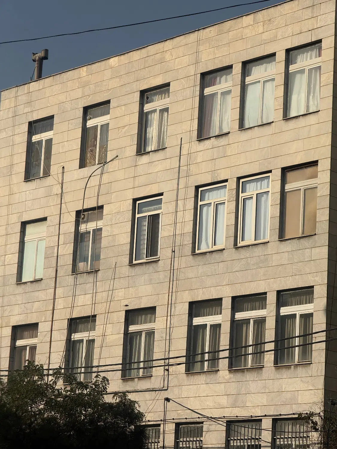 فروش کلنگی ۵۶۰ شمالی
