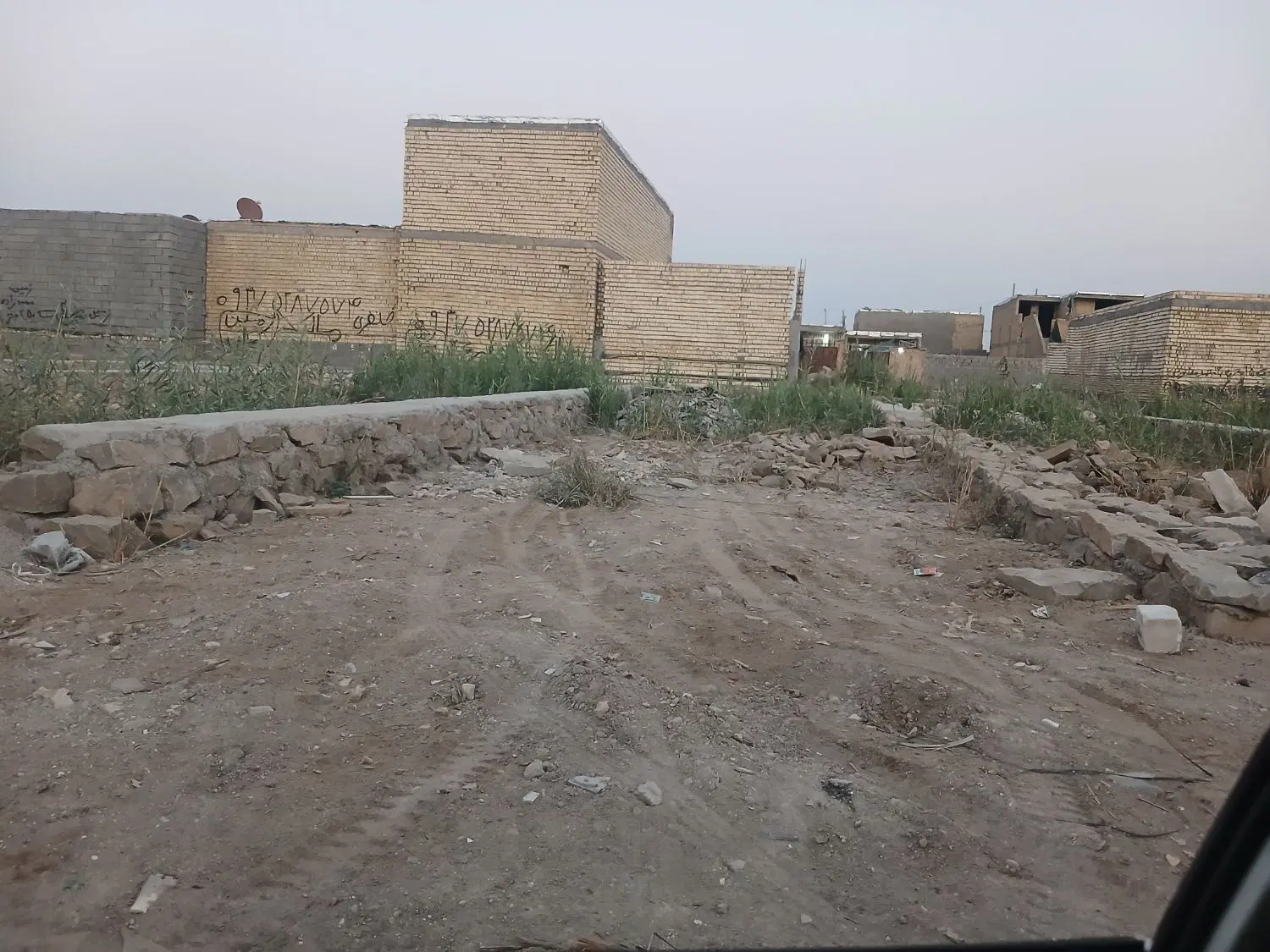 زمین ذوالفقاری بهمنشیر