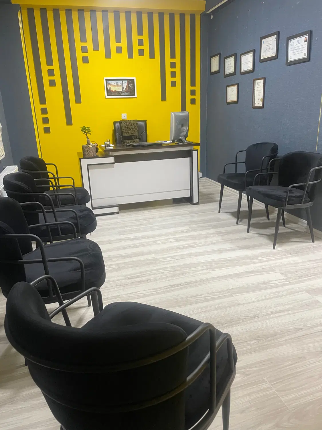 اجاره یکی از اتاق های مطب روانشناسی