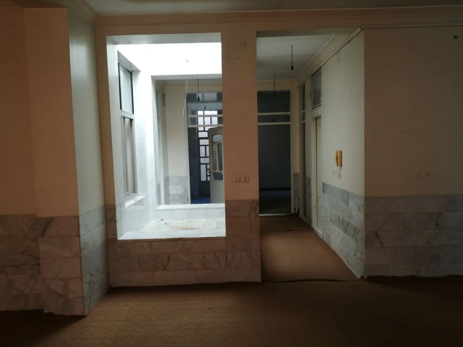 اجاره ای همکف خیابان خرمشهر