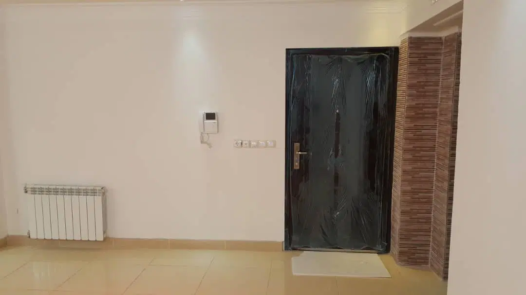 اپارتمان ۱۰۷ متری زیباشهر