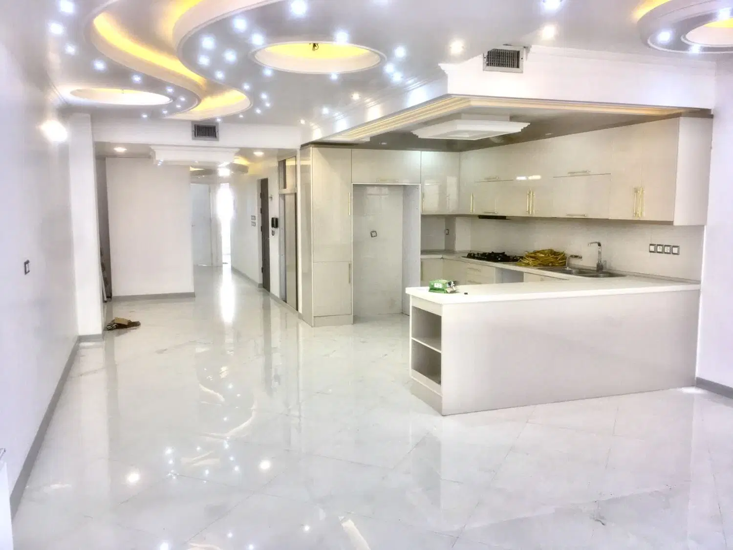 تک واحدی طبقه سوم تاپ لوکیشن