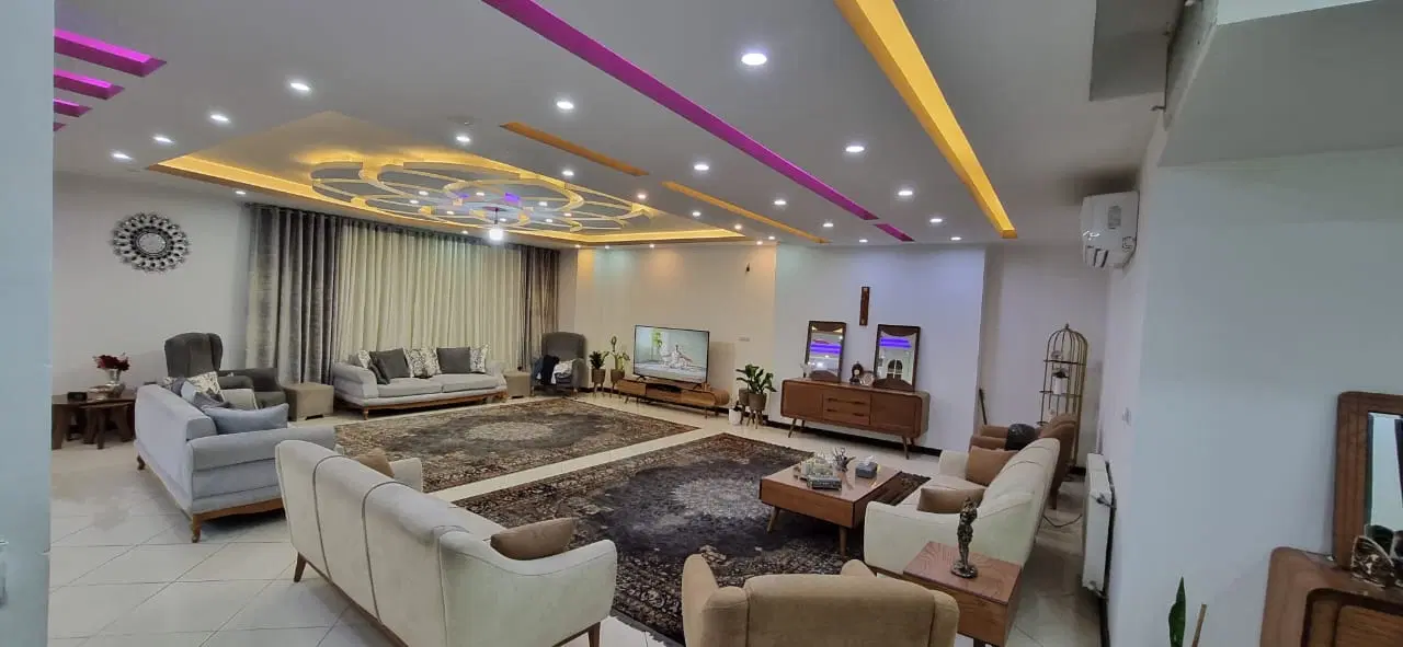 اپارتمان 200 متری 3 خواب