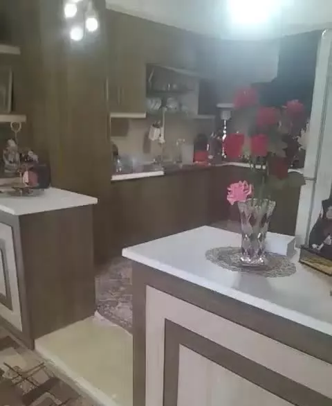 حیاط دوطبقه شناژ گاعم