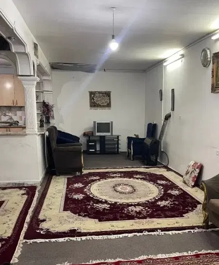 خانه نقلی کوچک با لوازم نیازمندم